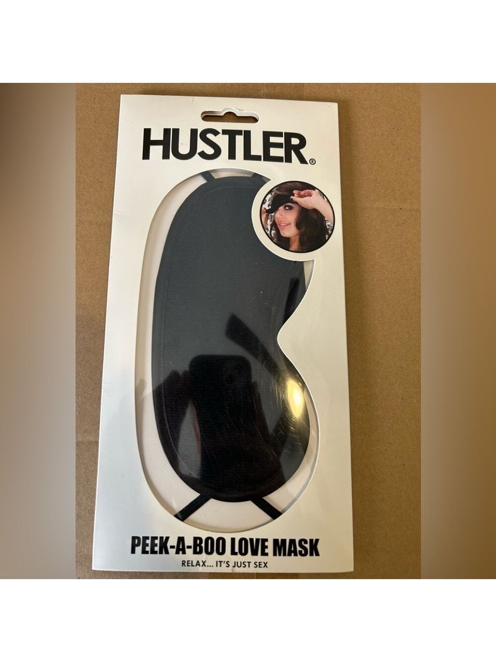 Hustler peek a boo love mask